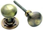 Queen Anne Reeded Rim Knob Furniture (Unsprung)