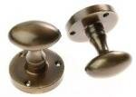 Oval Knob Furniture (� sprung)
